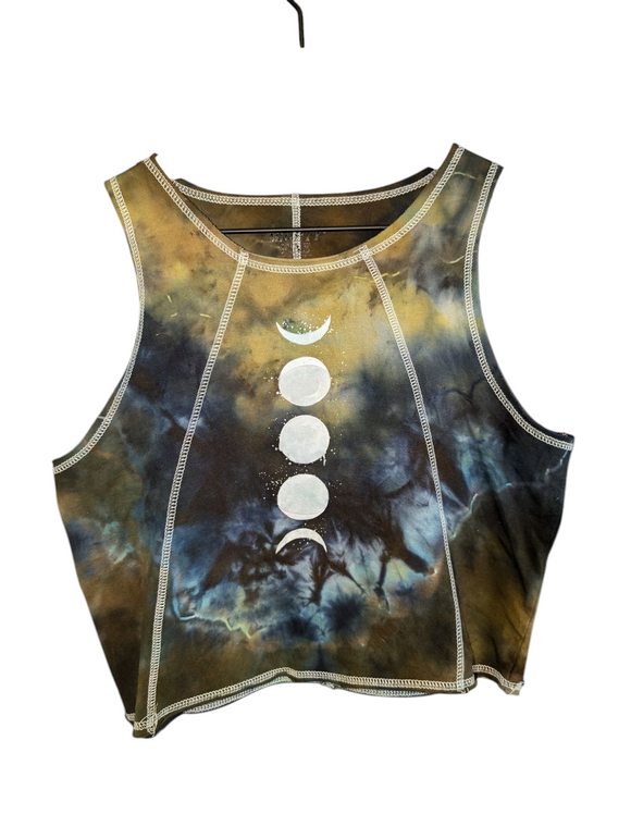 Medium moon phase crop top