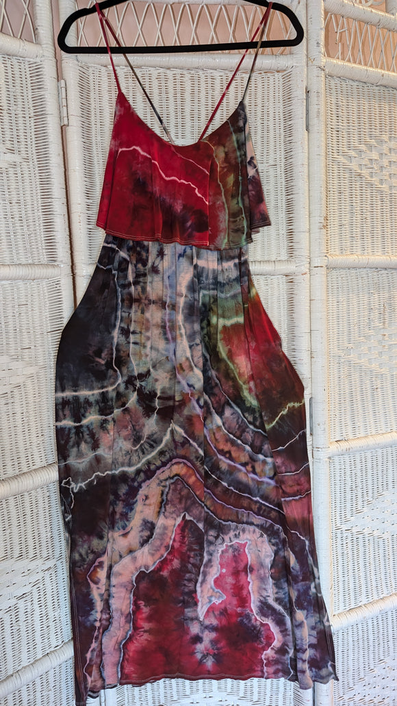 Large flounce dress with pockets