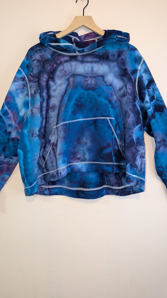 1X active hoodie with thumb holes and front pocket