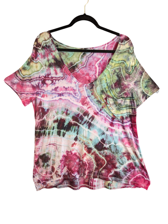 Large every day buttery soft pocket tee