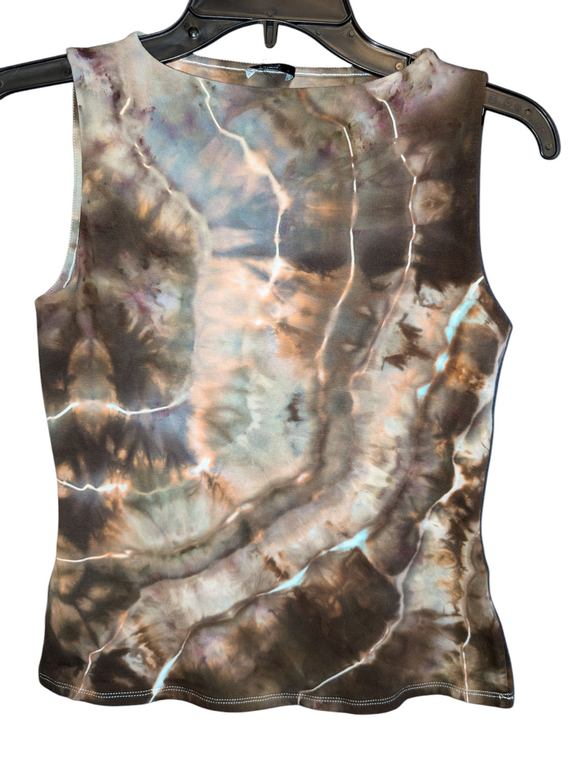 Small body contour top