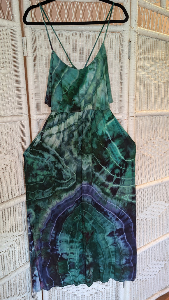 Medium flounce dress with pockets