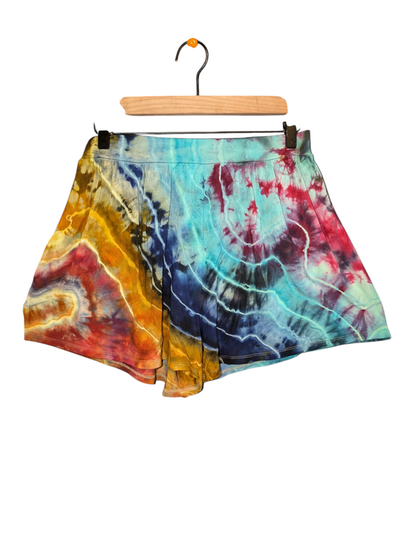 Small shorts with pockets