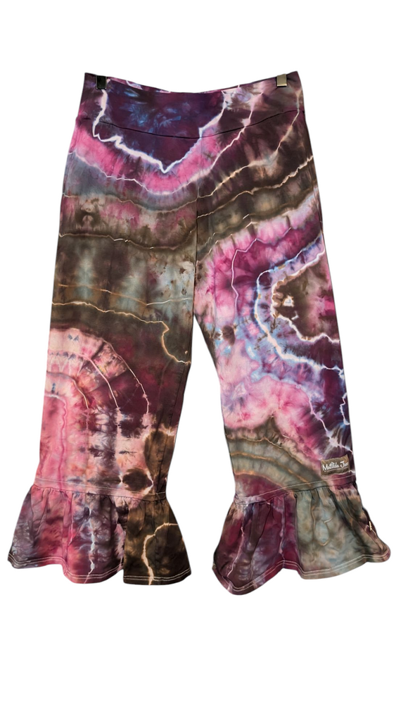 Large ruffle hem pants