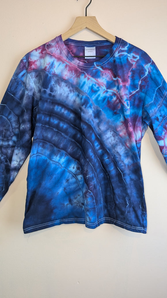 Large long sleeve tee