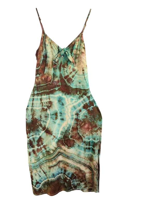 Medium bodycon dress with adjustable straps and bow