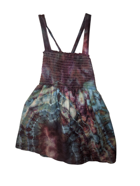 Large smocked dress with pockets