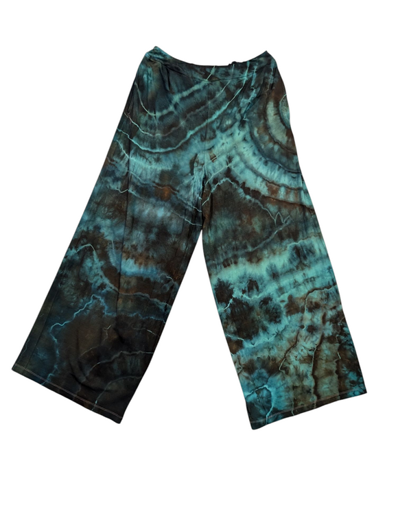 Large wide leg pants with pockets (stretchy waist and fabric)